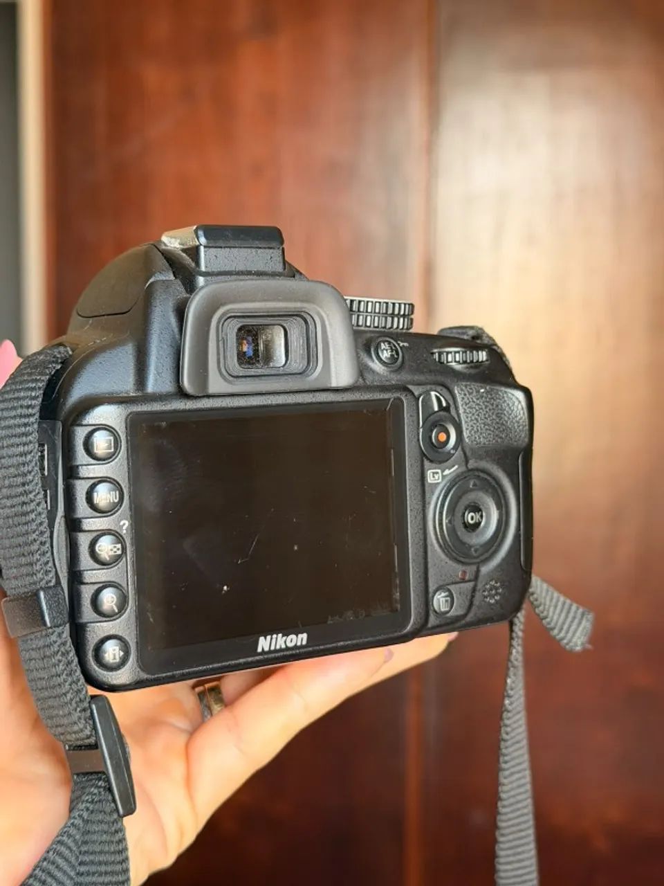 Câmera Nikon D3100 - Foto 4