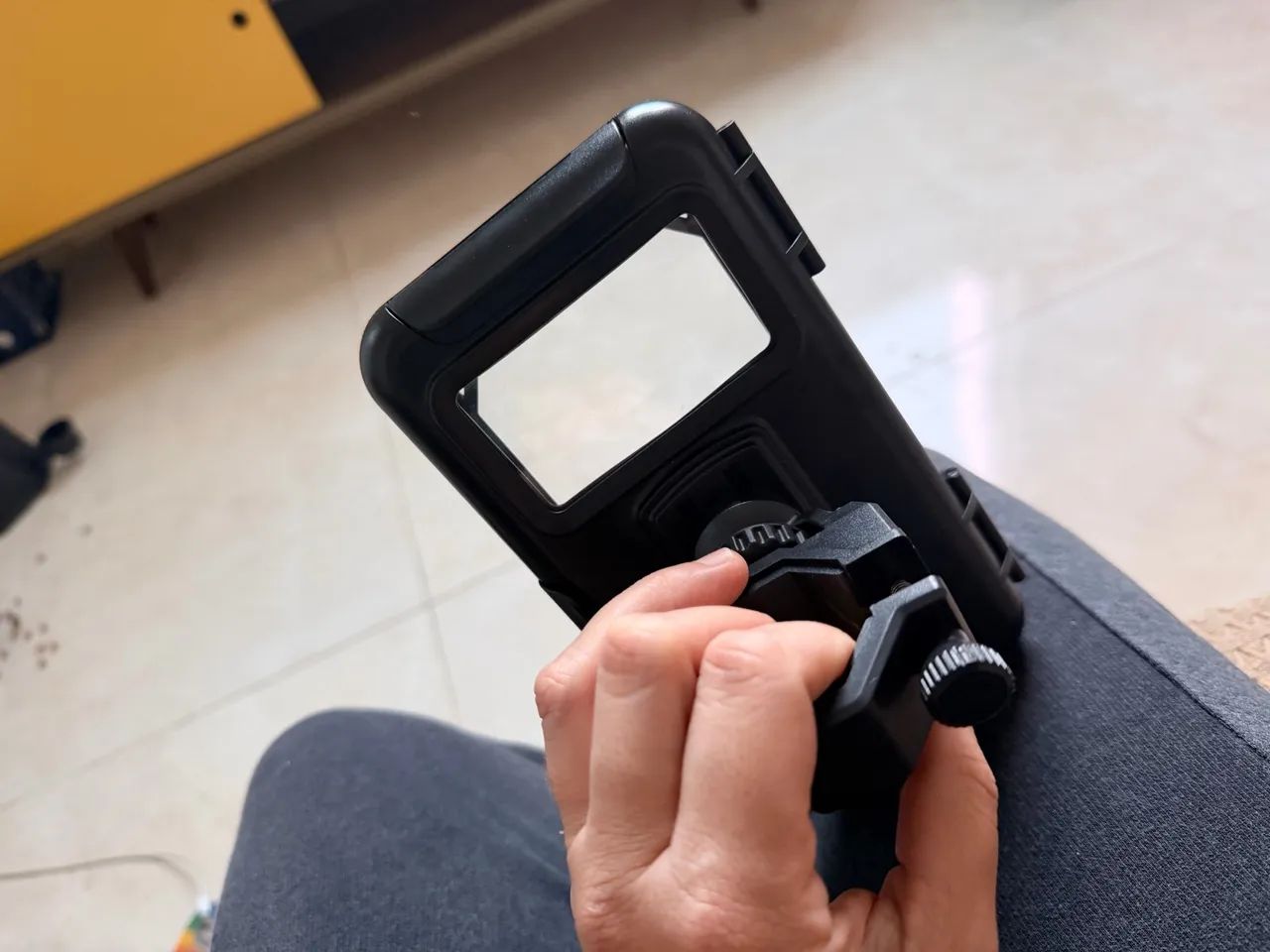 Capa de celular para moto - Foto 2