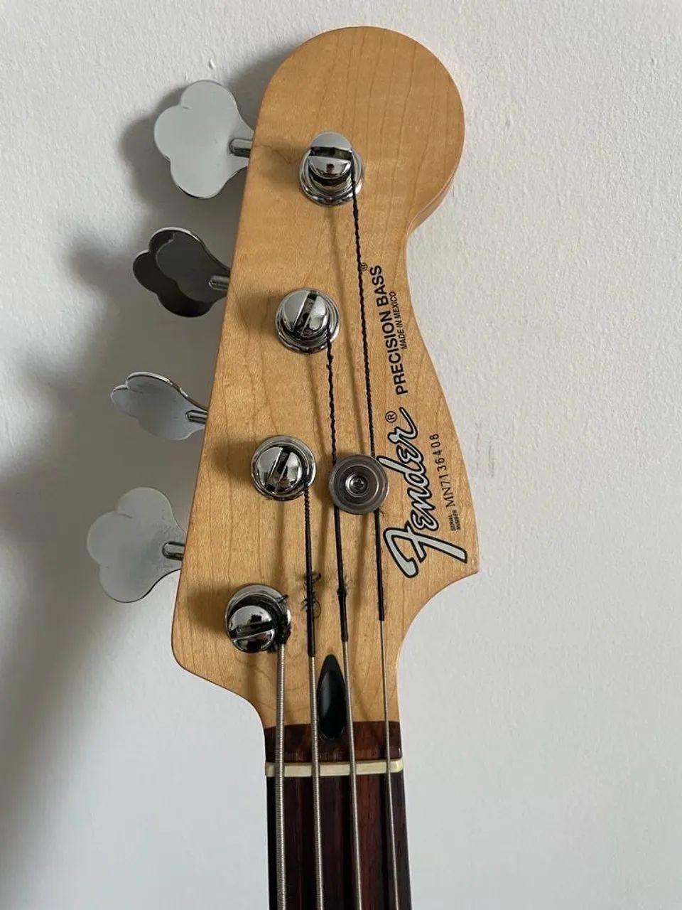 Fender Precision Bass Mexicano | Comprado nos EUA - Foto 4