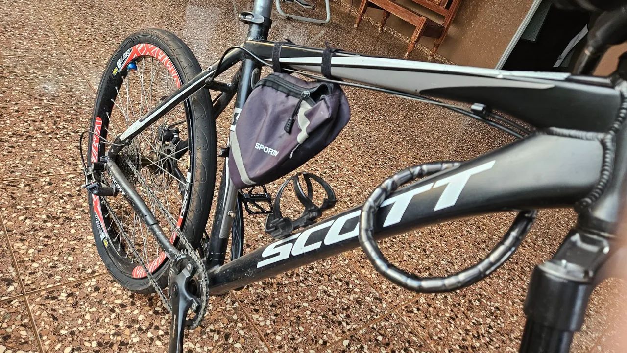 Bicicleta scott scale 60 aro 26 1x9