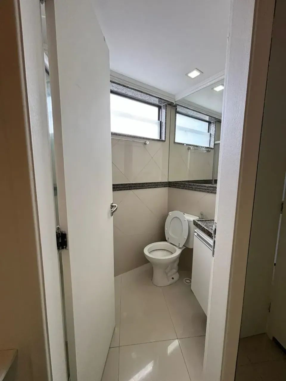 2 quartos para aluguel  proximo a praia - Foto 2