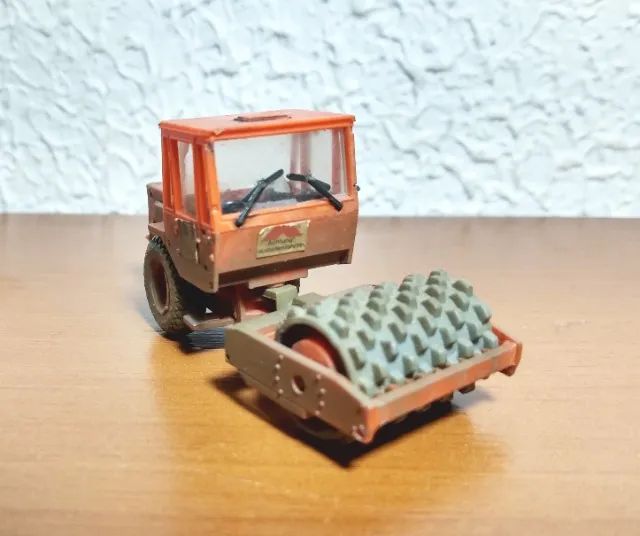 Miniatura de rolo compactador 1/87 HO - Foto 2