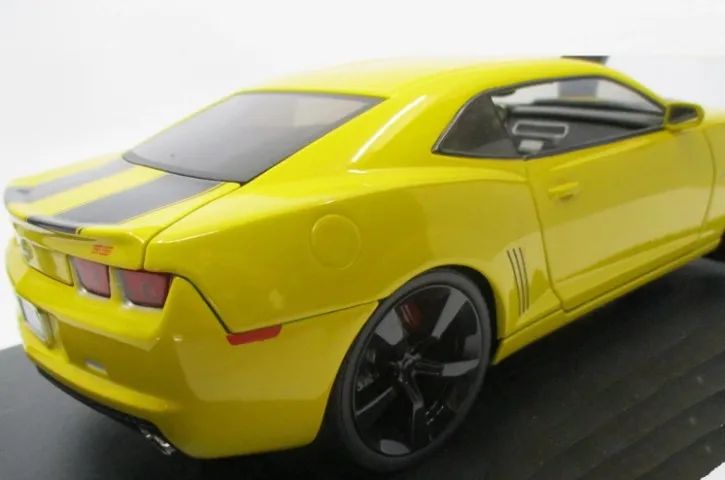 Camaro Jada escala 1:18 - Foto 2