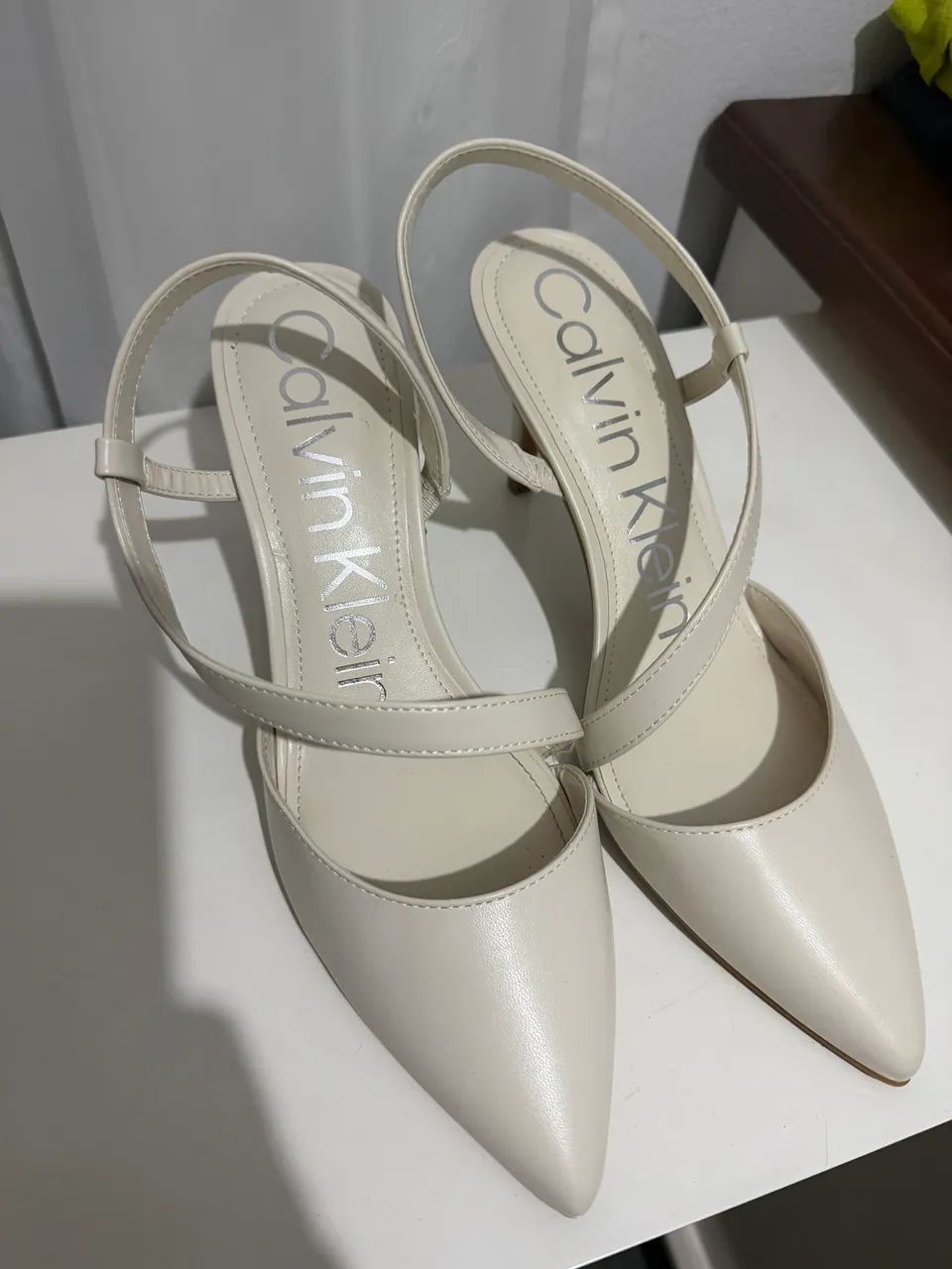 Scarpin Calvin Klein 