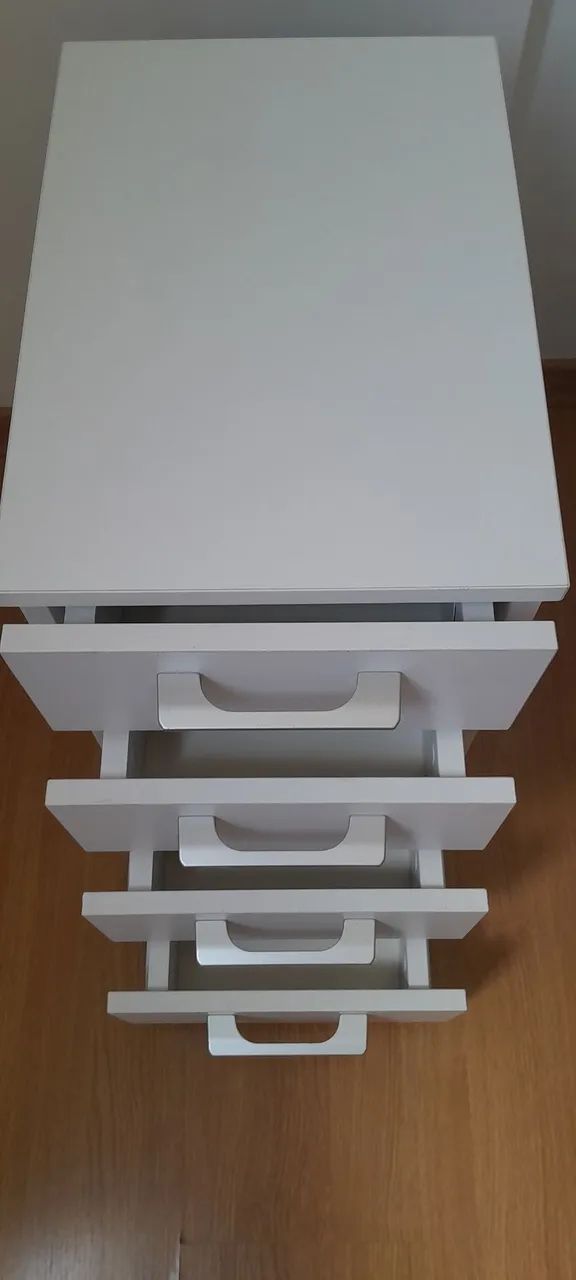 Criado mudo e mesa lateral - Foto 2