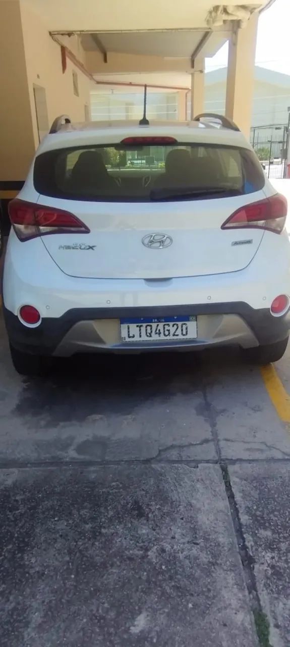 Hyundai HB20X Premium 1.6 Flex 16V Aut. 2019 - Foto 4