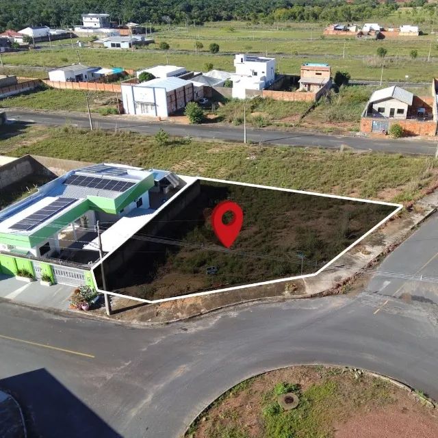 Vende-se terreno no bairro Pátio Cauamé