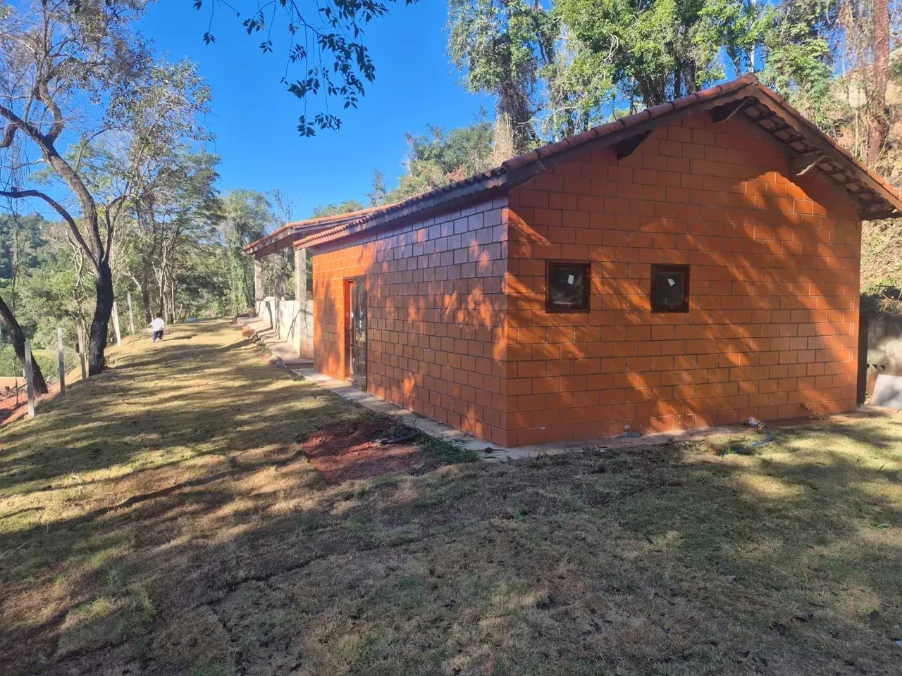 Casa em condomínio com 3 dormitórios- Mairinque - SP - Foto 2