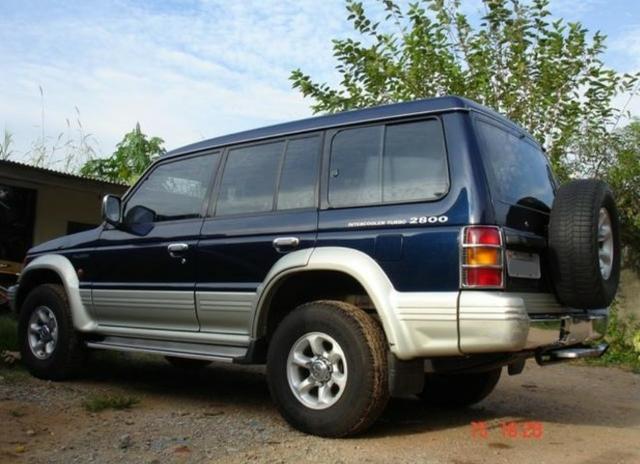 Pajero GLS Diesel 4x4 2800 - Foto 2