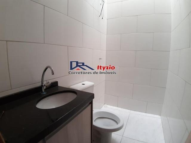 Excelente Casa dentro do condomínio !! Segurança e conforto para sua família - Foto 9