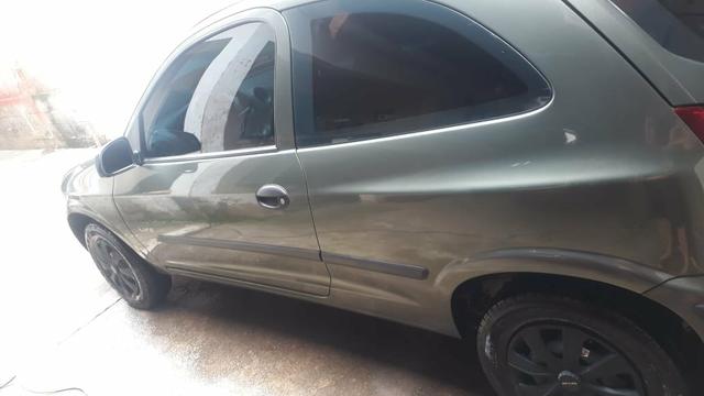 Chevrolet Celta 2010 - Foto 6