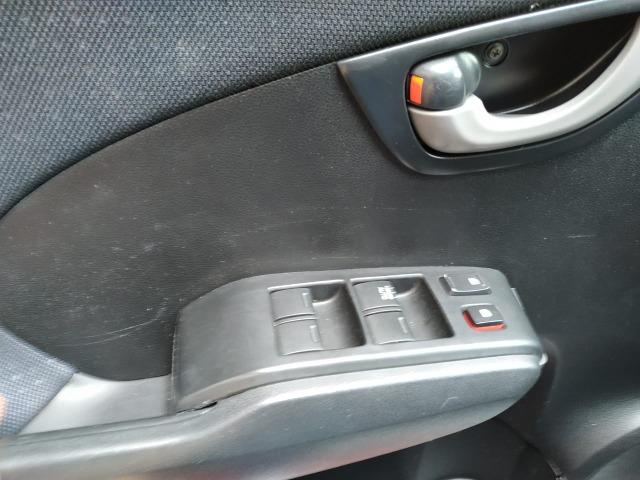 Honda Fit DX 1.4 completo Imperdivel abaixo da fipe financia 100% - Foto 11