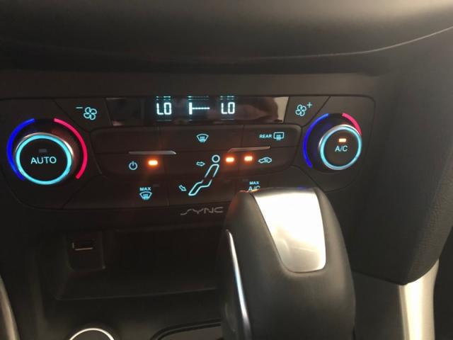 FORD FOCUS 2.0 SE PLUS 16V FLEX 4P 2018 - Foto 4