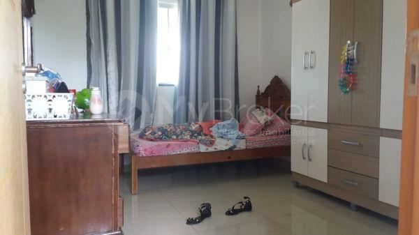 Casa sobrado com 5 quartos na Vila Santa Helena em Goiânia - Foto 9