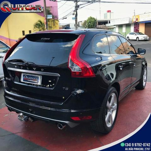 Volvo XC 60 T-5 Design 2.0 FWD 5P - Foto 4