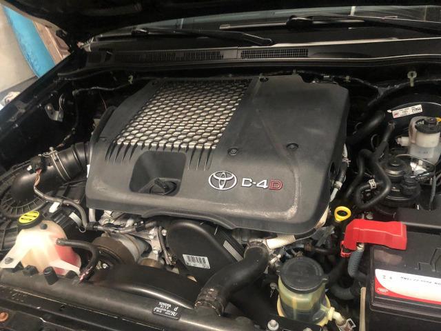 Vendo ou troco Hilux 13/13 SRV Preta - Foto 12