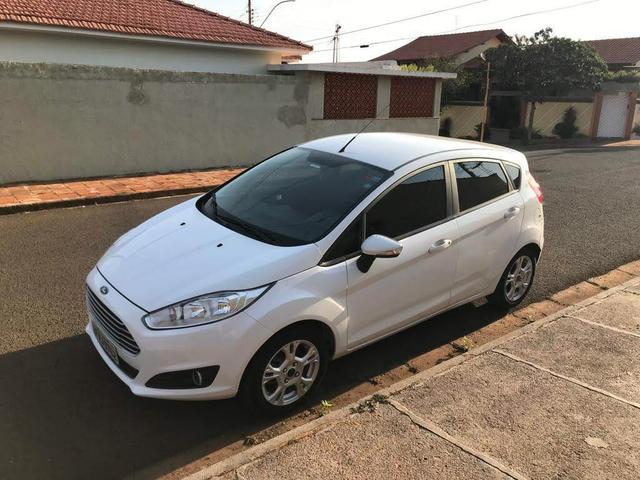Ford Fiesta Hacth 1.6 AT