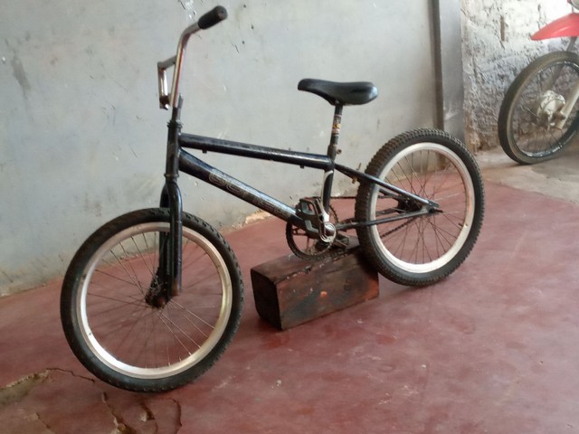 Bicicleta usada  100reais  - Foto 4