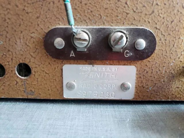 Radio Zenith anos 40 americano  - Foto 2