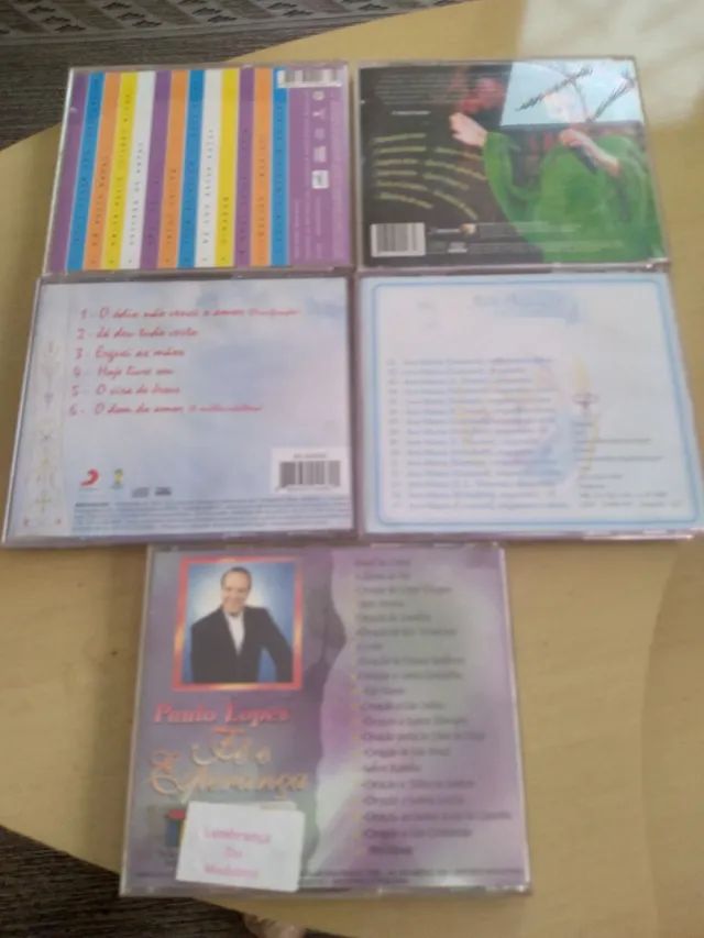 5 CDs 1 DVD músicas evangélica e católica  - Foto 2