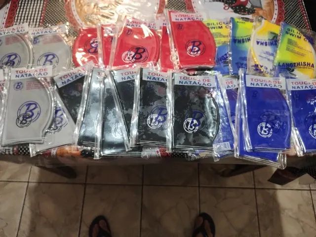 touca para natação várias cores Novo