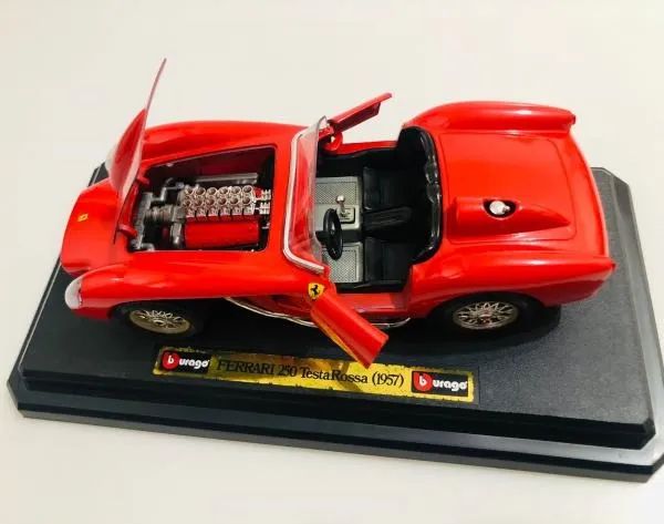 Miniatura Ferrari 250 Testarossa Bburago 1/24 (caixa) - Foto 3