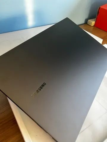 Samsung Galaxy Book 2 Pro zerado