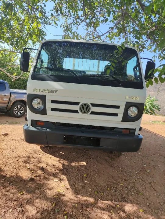 CAMINHÃO VOLKSWAGEN 5.140E DELIVERY 2P DIESEL - CARROCERIA ABERTA - Foto 2