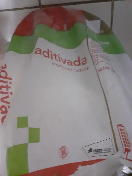 Argamassa colante ACII Aditivada Cerâmica Externo 20kg - Eliane - Foto 2