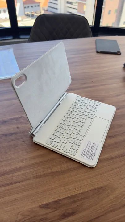 Capa Teclado Magic, Bluetooth iPad 10
