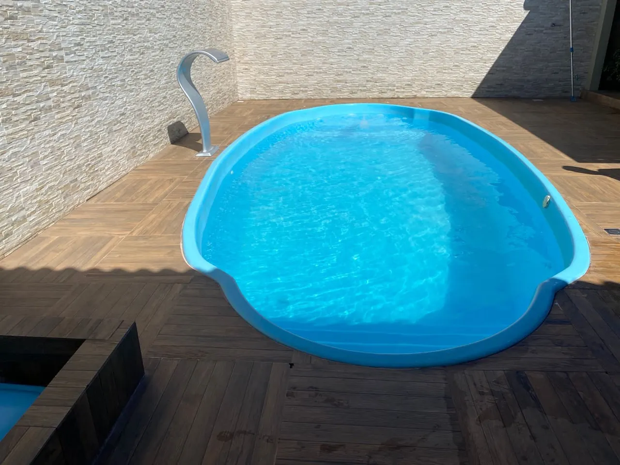 Piscina de fibra modelo cristal promoção imperdível Hidráulico incluso