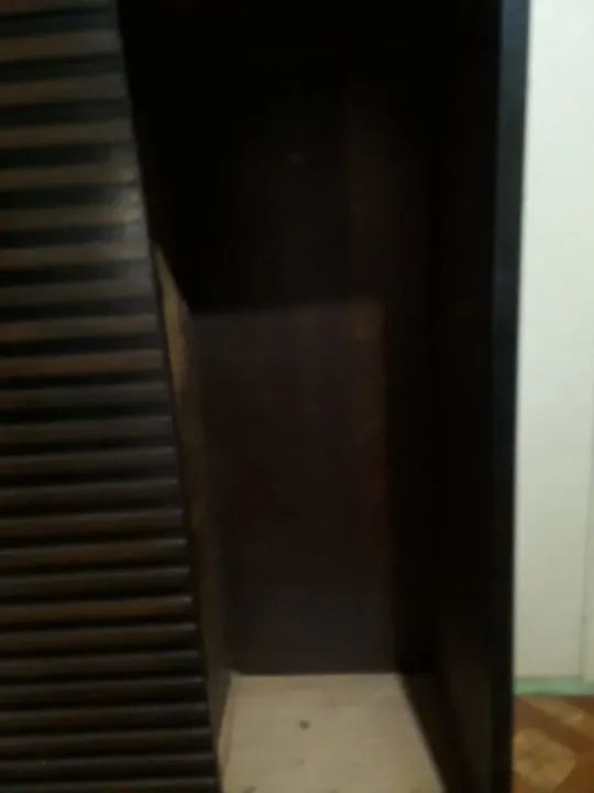 Guarda roupa antigo porta de correr - Foto 2
