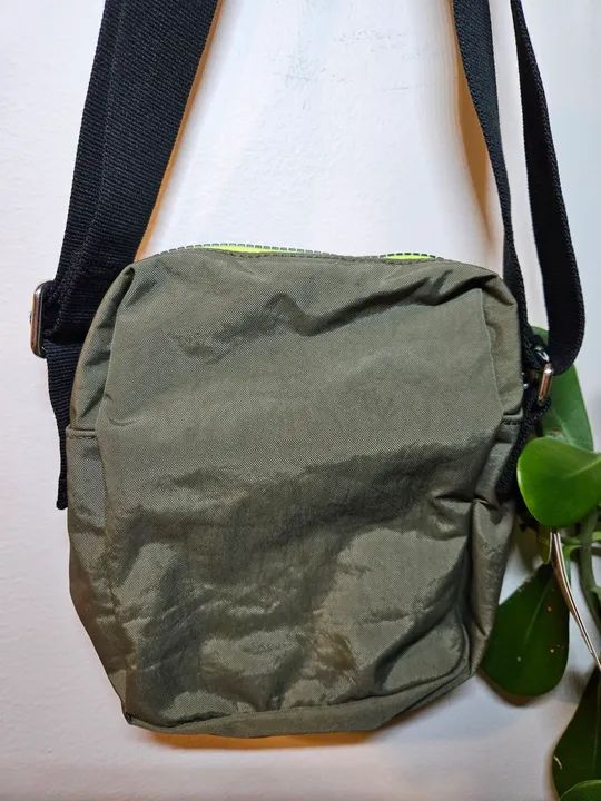 Bolsa Crossbody Kipling LITE Original Verde Militar - Foto 3