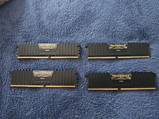 Memória RAM Corsair Vengeance LPX DDR4 3200MHZ 4X8GB