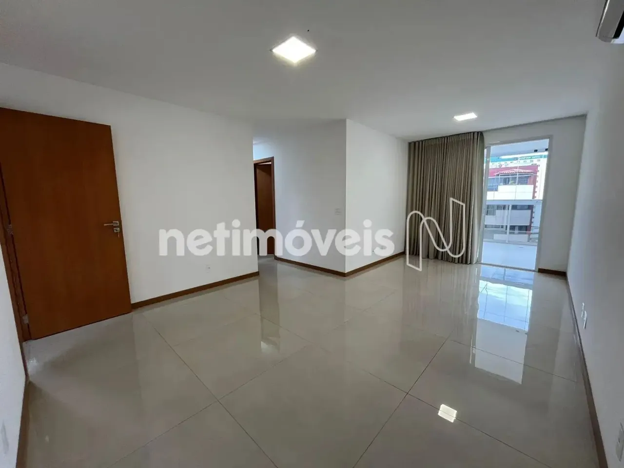 Locação Apartamento 3 quartos Santa Lúcia Vitória