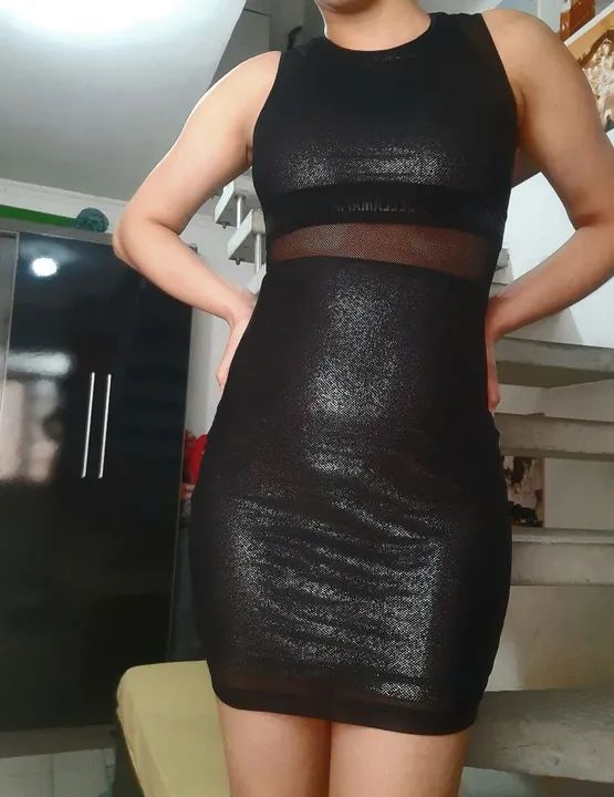 Vestido labellamafia preto brilhoso