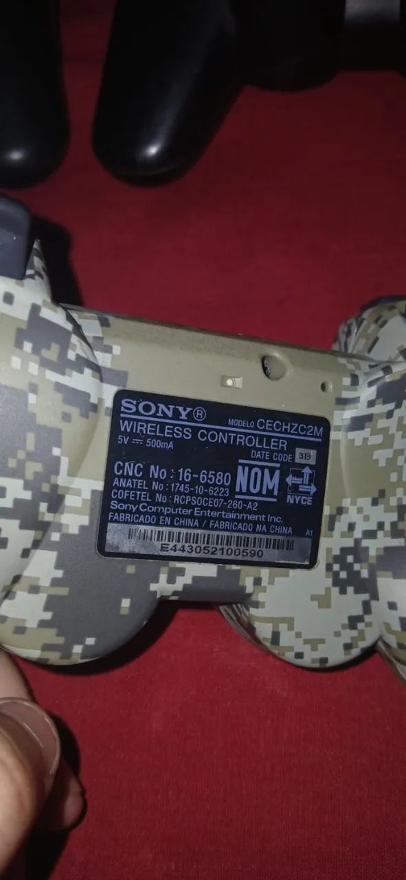 Lot of 4 PS3 controllers64308649744769121