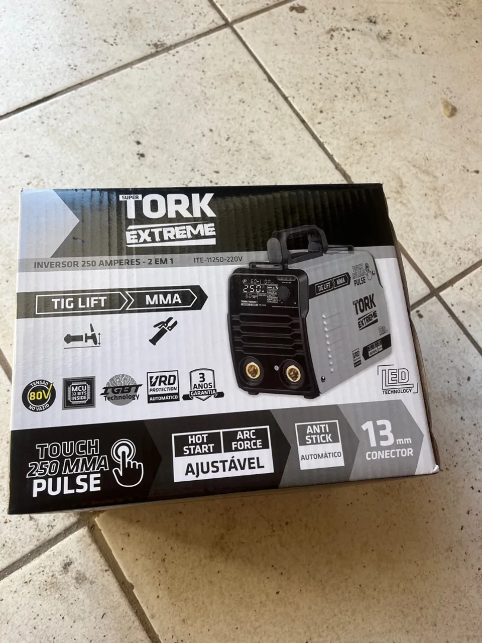 Inversor de Solda Tork Extreme 250A MMA/TIG Lift