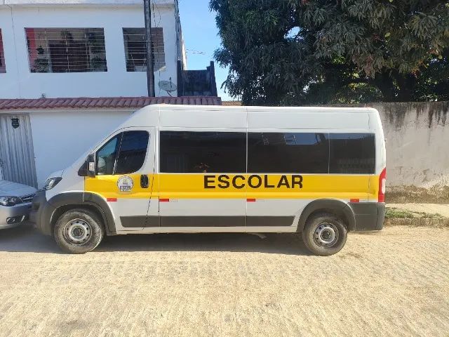 Vendo Ducato semi nova  19 Lugares com apenas 35.000 Km rodados 