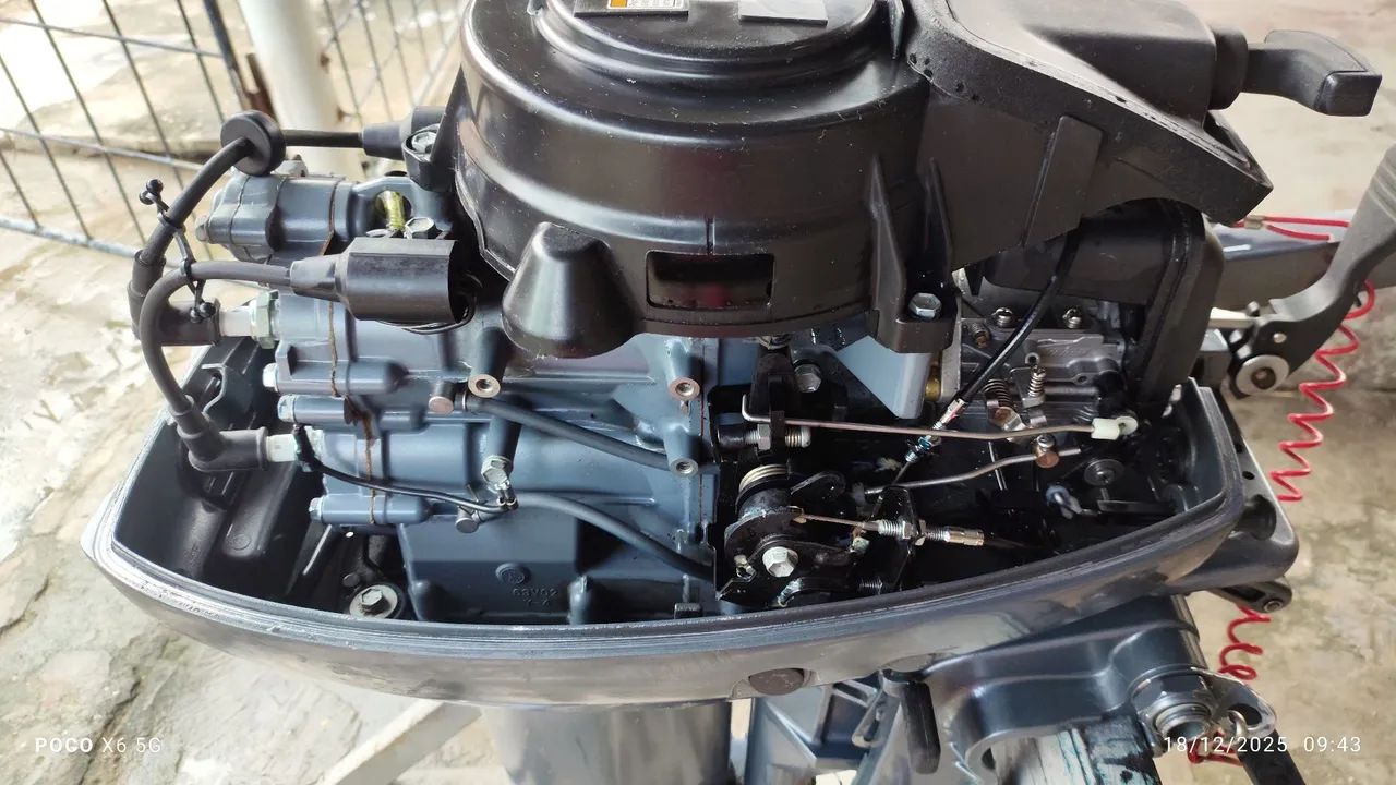 Motor Popa Yamaha 15 Hp moderno - Foto 5
