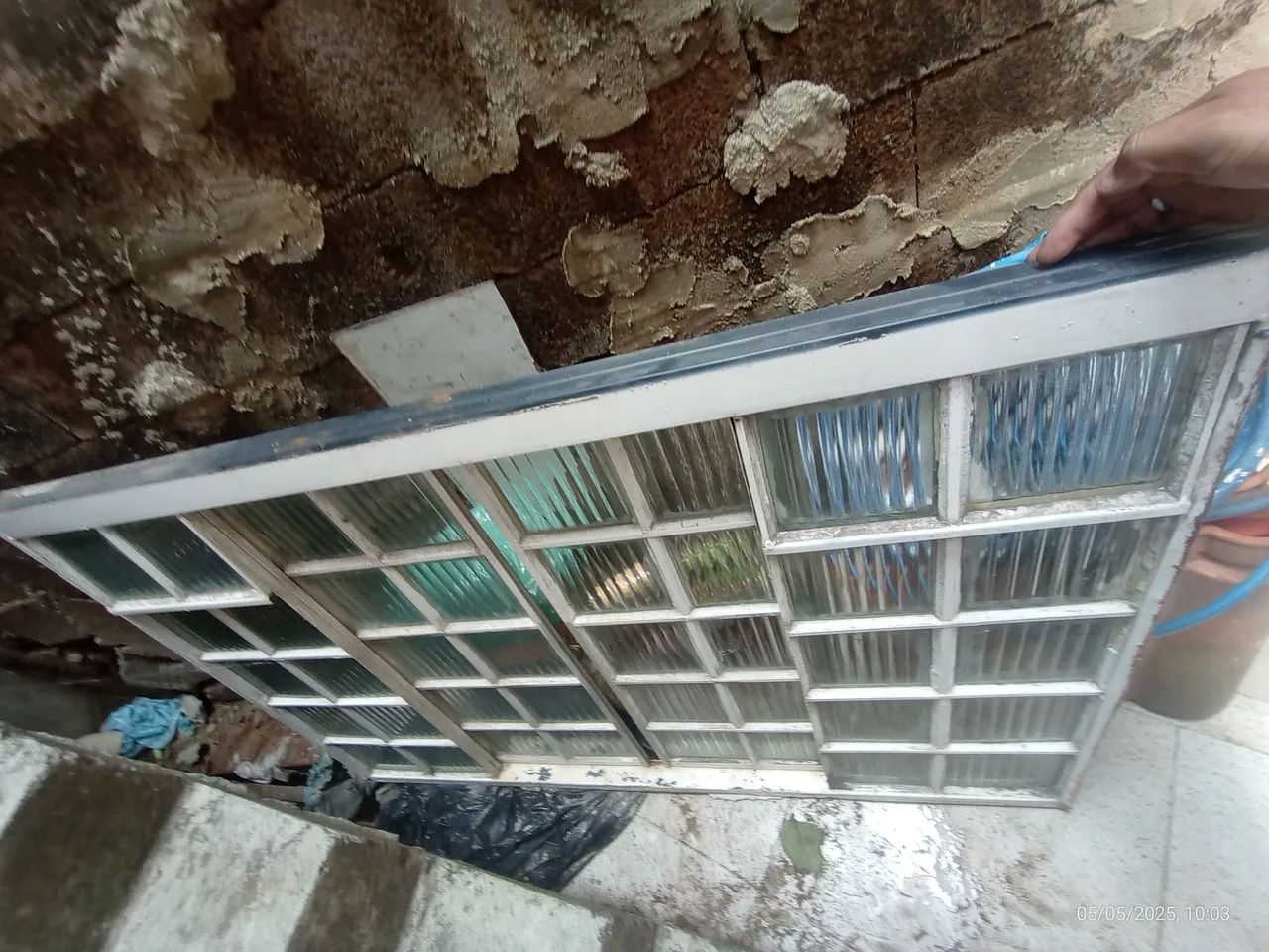 Janelas de vidro em ótimo estado!