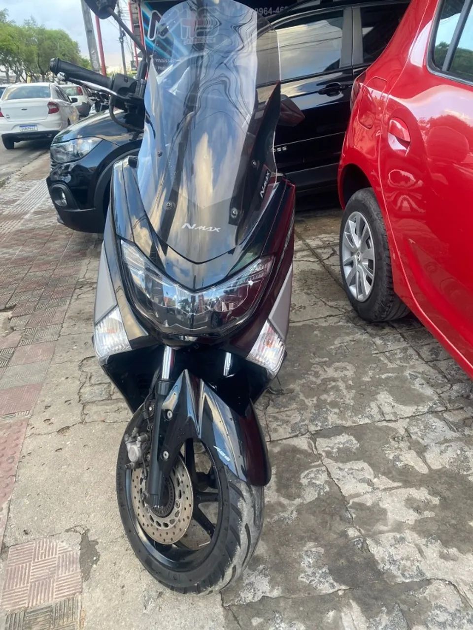 MOTO BASTANTE CONSERVADA 