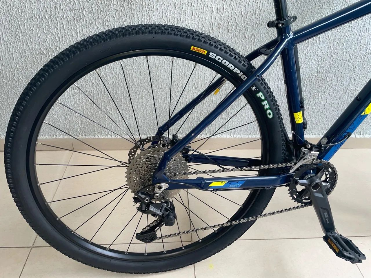 Caloi explorer expert usada