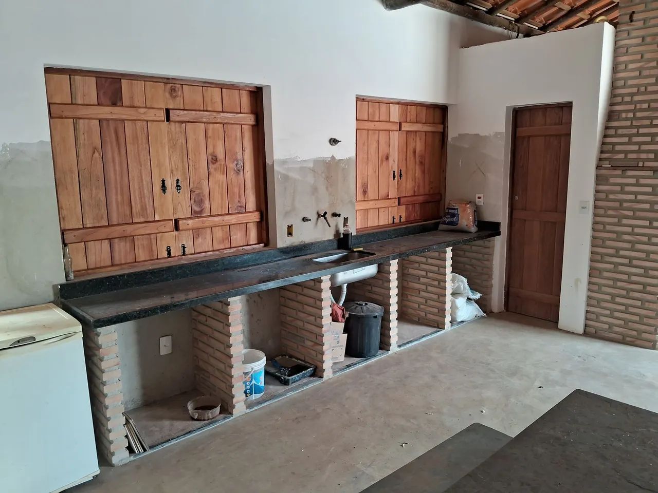 Janela Madeira Maciça  - Foto 2