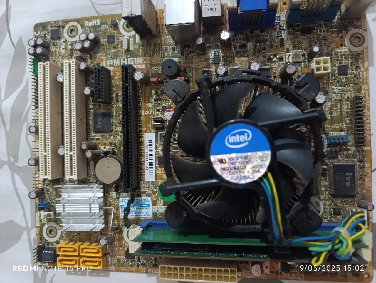 Placa Mãe IPMH61R2 Intel Socket LGA1155