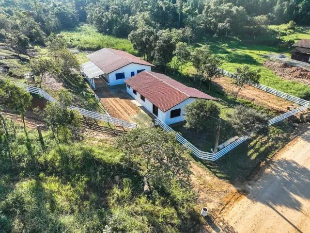 Barbada! Sitio pronto para morar, 300 m2 construídos ótima localização - área 4000 m2 - Foto 5