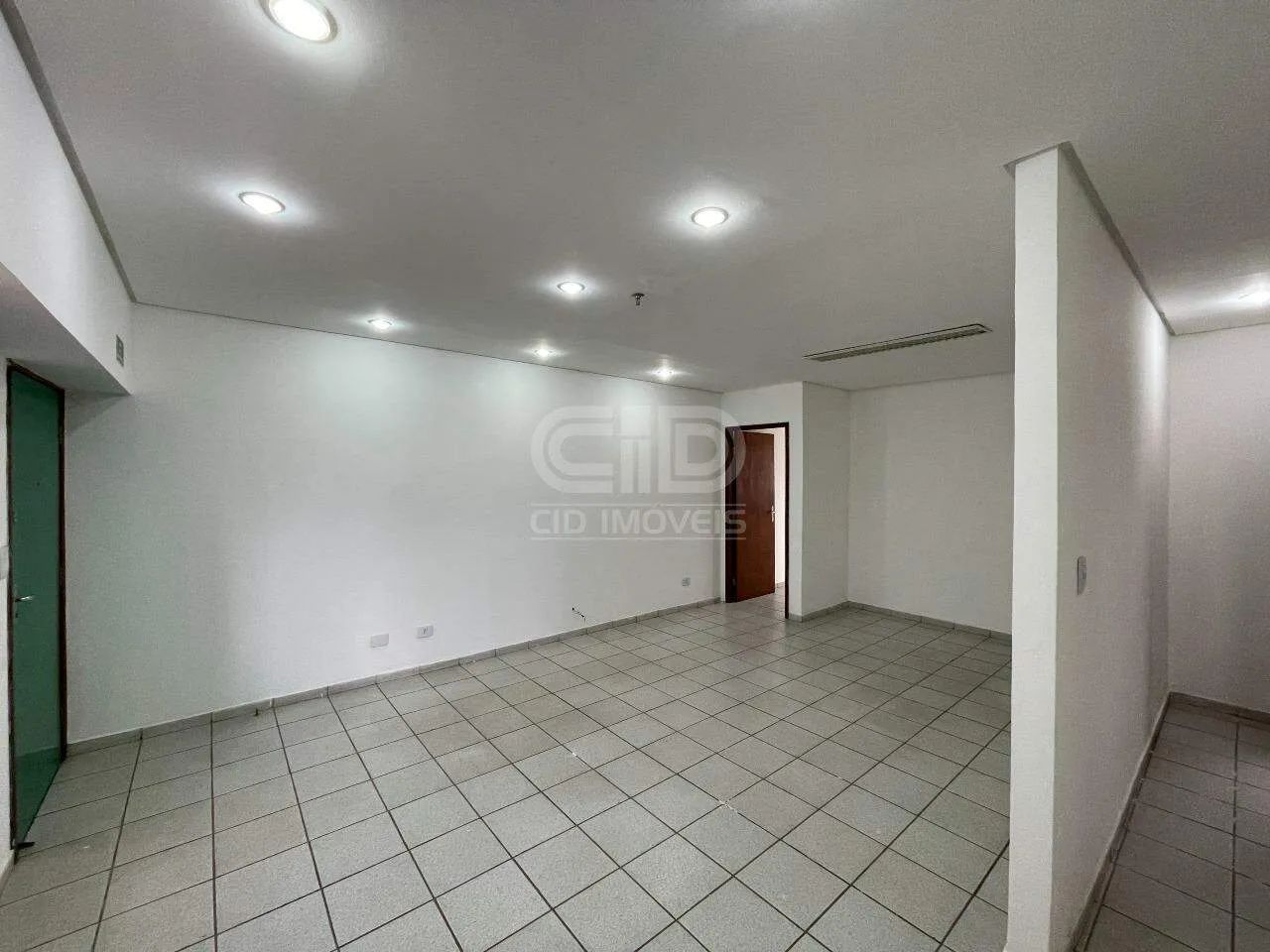 Sala comercial com 2 salas no Ed. Mirante do Coxim