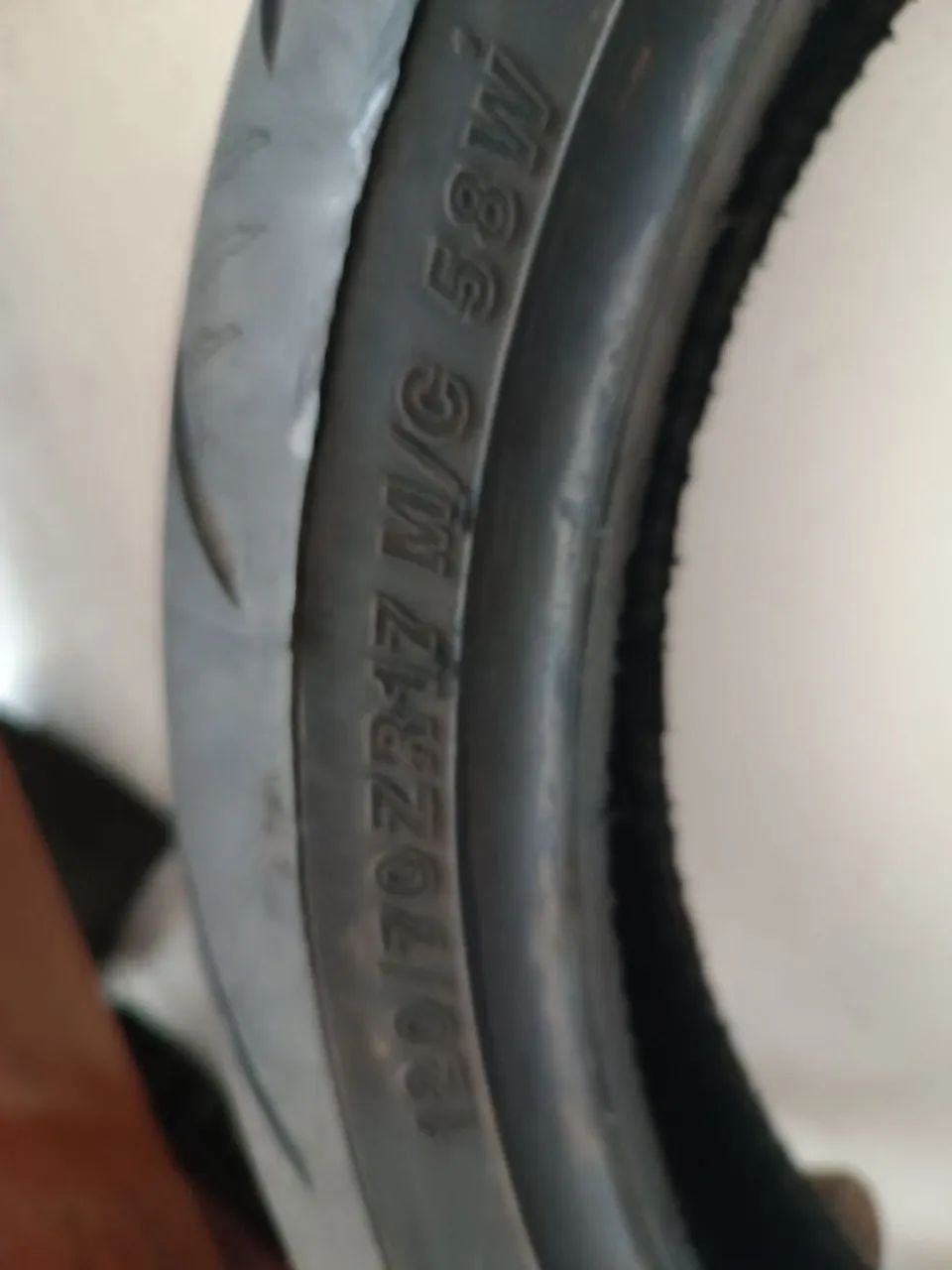 Pneu 120/70/17 - Foto 2