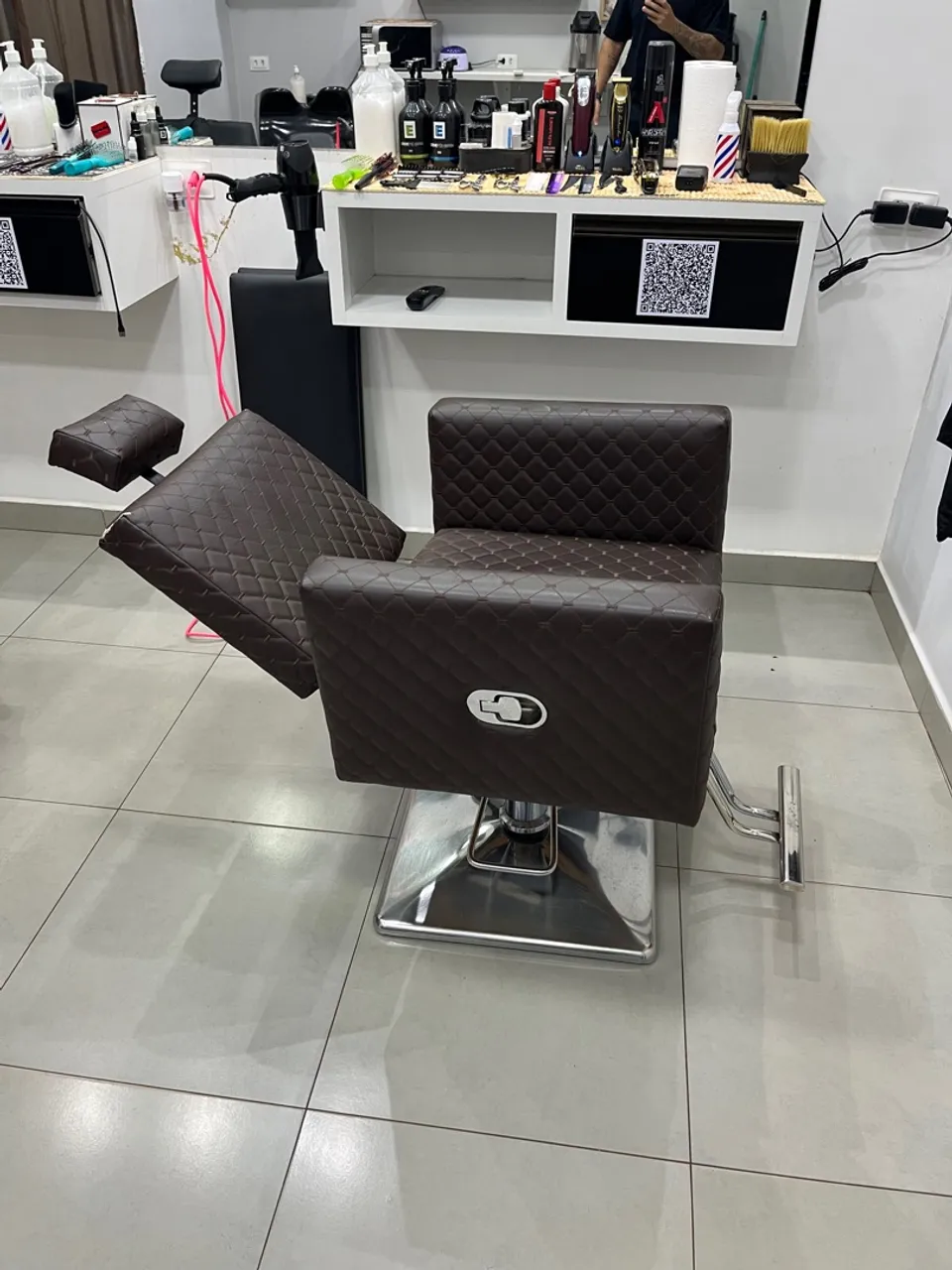 Cadeira para barbeiro/cabeleireiro