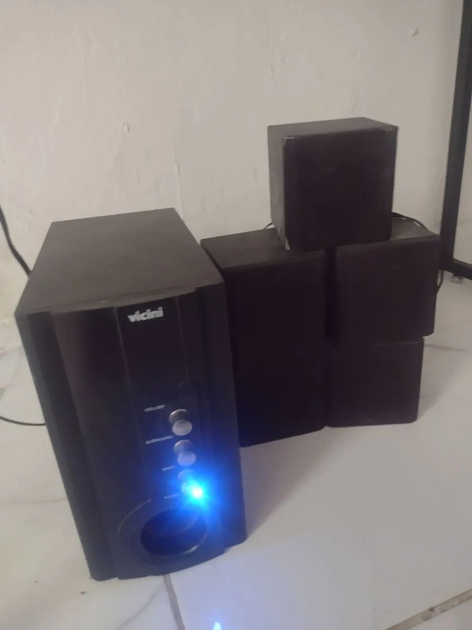 Home theater , som potente